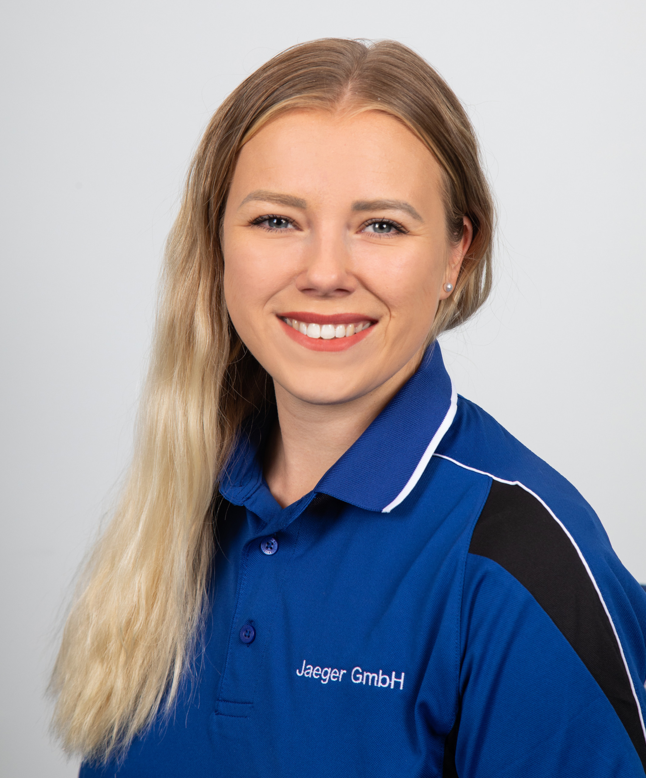 Cindy Jaeger Geschäftsleitung Cindy Jaeger Geschäftsleitung