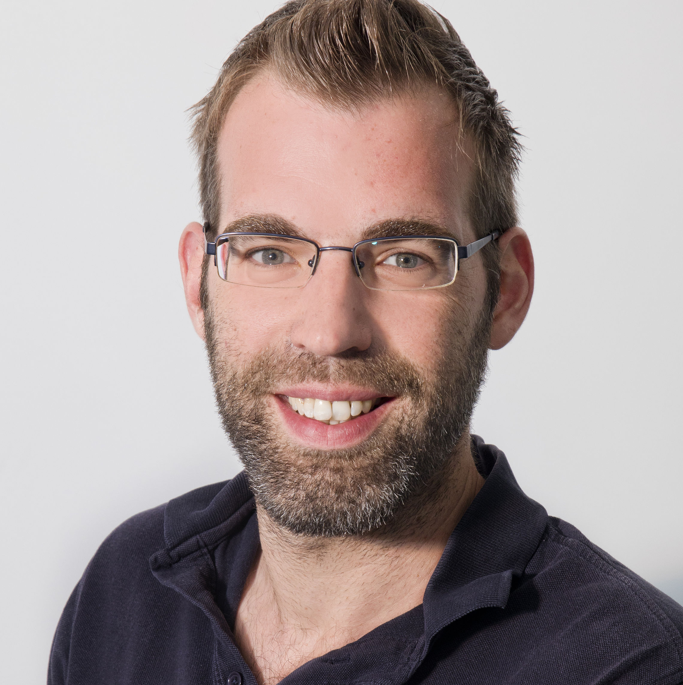 Rouven David – Ansprechpartner Kundendienst Rouven David – Ansprechpartner Kundendienst